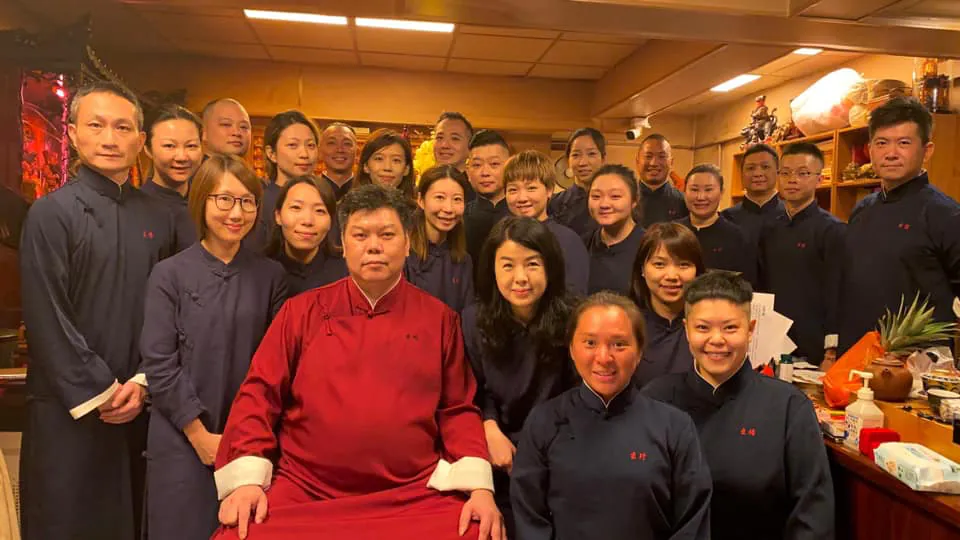 財神殿衆人合照