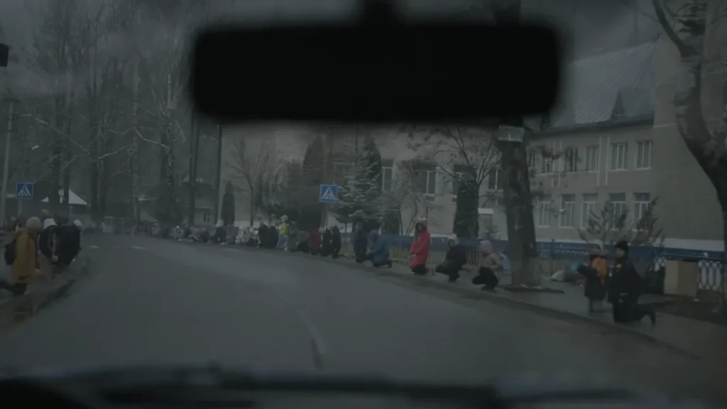 《塵埃不見基輔田》（Songs of Slow Burning Earth）